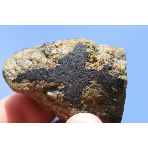 Météorite Nwa 6133 - Diogénite D'un Poids De 135 Gr.