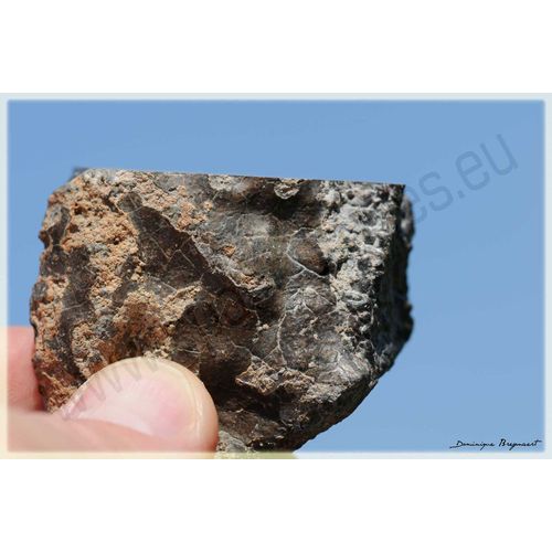 Météorite Nwa 6132 - Eucrite De 118 Gr.