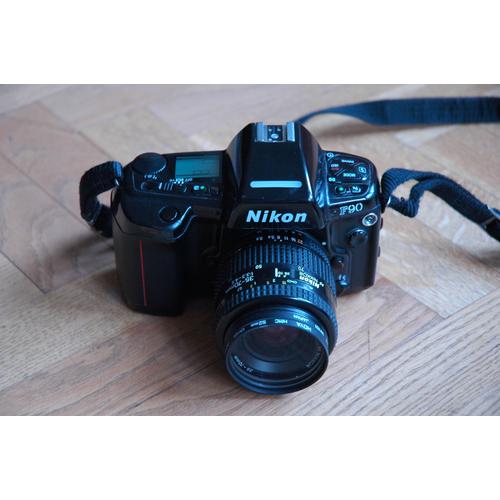 Nikon F90 - Appareil photo reflex argentique - Objectif AF Nikor 35-70 mm F1:3.3-4.5
