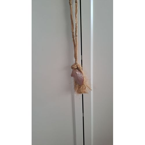 Collier Avec Gros Coquillage En Nacre Rose, En Très Bon État.  Style Année 20