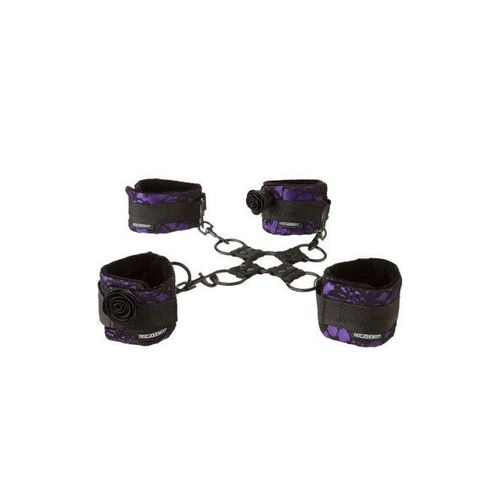 Black Rose Four-Way