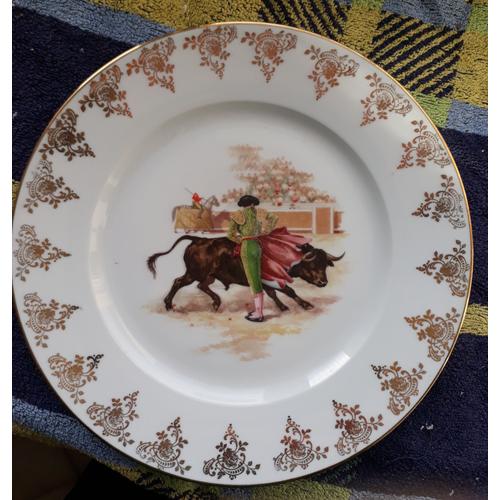 assiette decorative porcelaine limoges corrida torero diamètre 26 cms