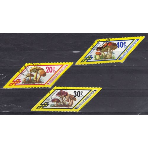 Mongolie 1978 : Champignons - Série De 3 Timbres Oblitérés