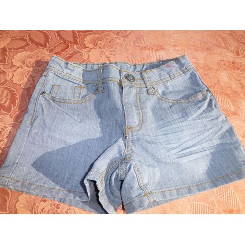Short Caprice De Fille