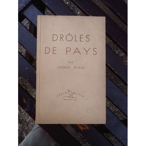 Drôle De Pays