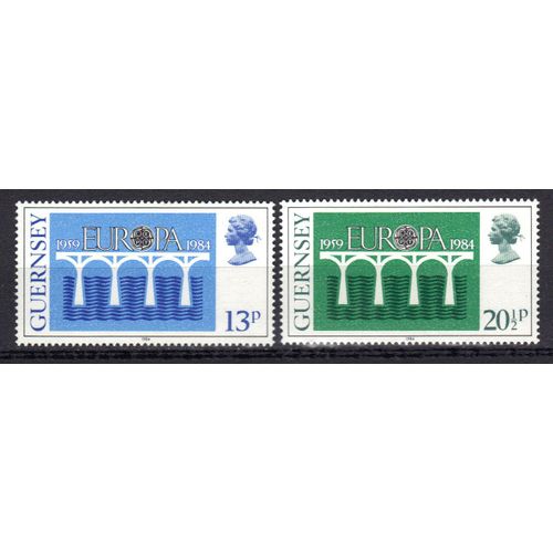 Ile De Guernesey 1984 Europa : Pont De La Coopération Européenne Des Administrations Des Postes Et Télécommunications (Cept) - Série Entière De 2 Timbres Neufs **