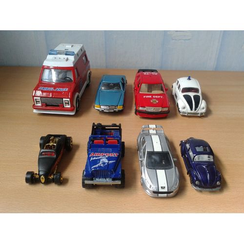 Lot 12 Vehicules Majorette Matchbox Solido