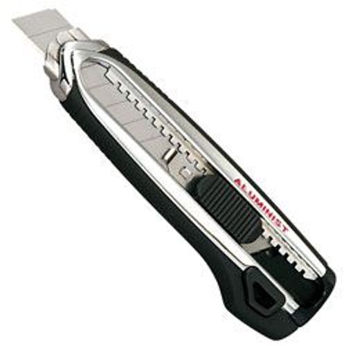 TAJIMA CUTTER 18MM AVEC CHARGEUR LCM500