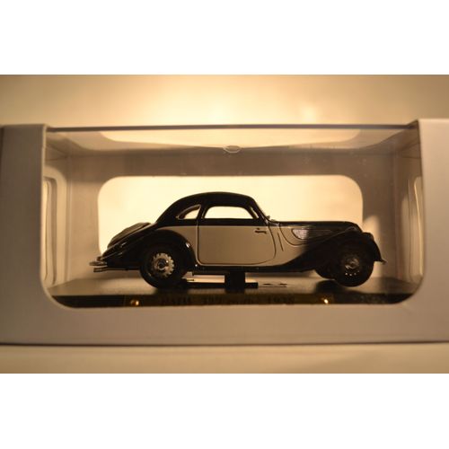 Voiture De Collection "Bmw 327 Cabriolet 1938"-Atlas