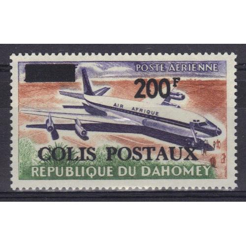 Dahomey 1967 : Avion D'"Air Afrique" : Douglas Dc-8 - Timbre Brun-Orange, Violet Et Vert Neuf * Surchargé " 200 F. Colis Postaux" Cote 6,50 