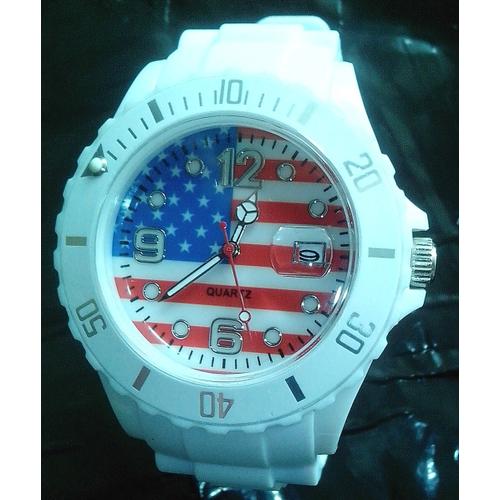 Fashion Watch - Montre Silicone, Avec Date - Drapeau Américain (Des États-Unis D'amérique) / Usa - Couleur: Blanc Banquise / Iceberg