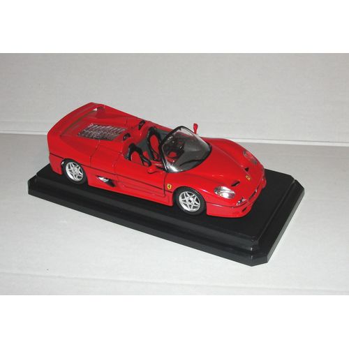 Ferrari F50 Année 1995 Sur Socle Echel 1.24 Burago-Bburago