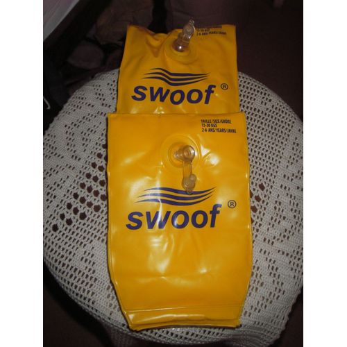 Paire De Brassards Gonflables De Marque Swoof En Pvc De Couleur Jaune,Taille 15-30 Kgs ,2-6 Ans .