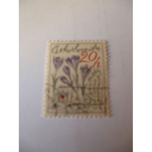 Timbre "Tchécoslovaquie :Crocus".