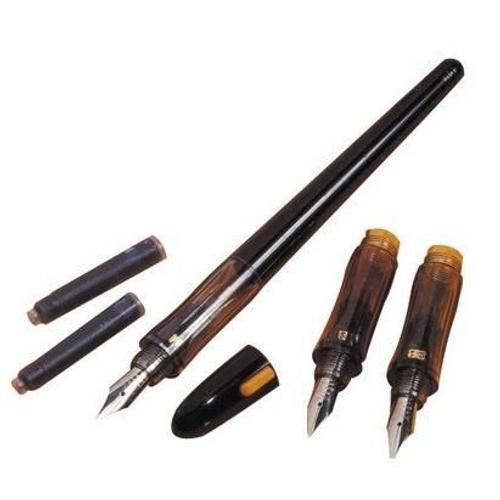 Pilot Stylo Plume De Calligraphie Plumix, Kit De 3 Corps Noir ( 0,58 / 0,7 / 1mm)