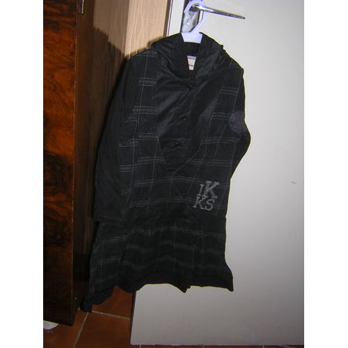 Robe À Capuche Ikks 6 Ans.