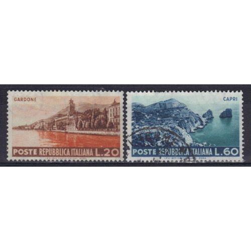 Italie 1953 : Série Touristique : Vues Diverses : Gardone / Capri - Série De 2 Timbres Obltiérés