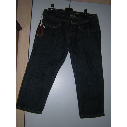 Pantacourt En Jean Monday Taille 40.