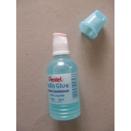 Colle  Roll'n Glue Pentel 55ml