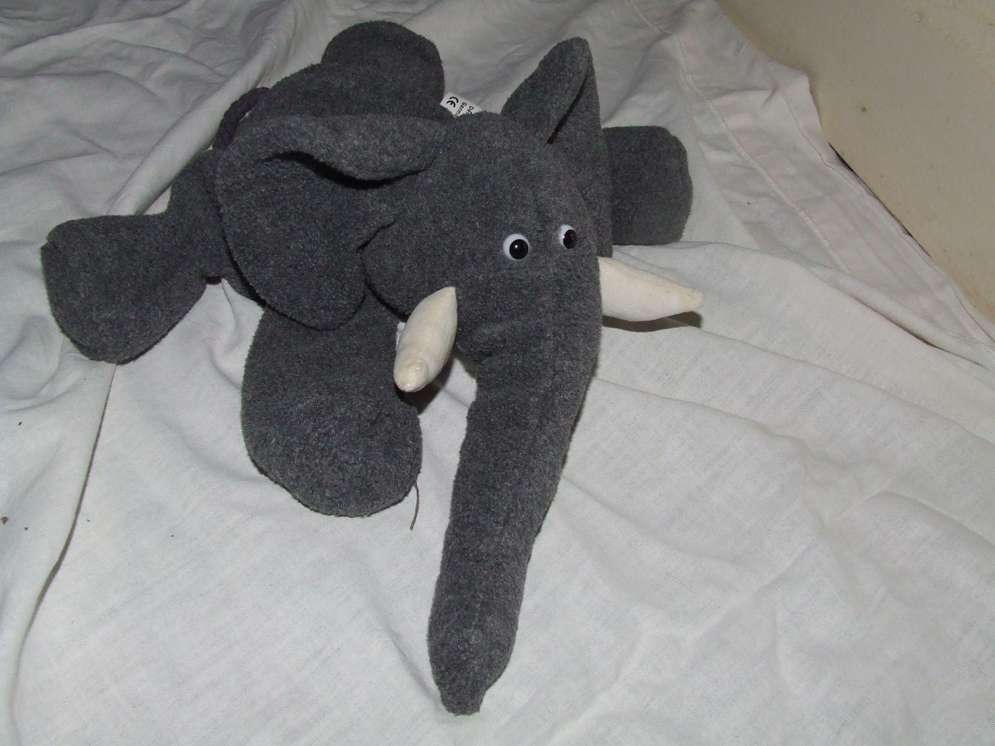 Gros doudou oreiller éléphant gris pour bébé I Huggy™