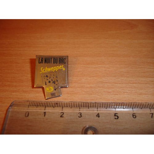 Pin's Schweppes Nuit Du Bac 1992