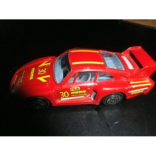 Porsche 935 Momo Burago-Bburago