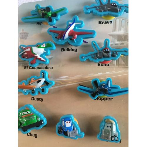 Livre Pour Enfant " Planes " De Disney Avec 10 Figurines Avions Avec Ventouses