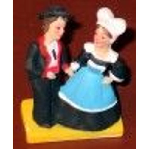 Couple De Santons Bretons En Résine