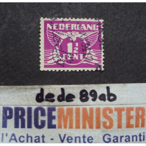 Pays-Bas..  1 1/2 Cent Nederland . Flying Dove (Colombe Volante Stylisée) 1928 . Oblitéré.