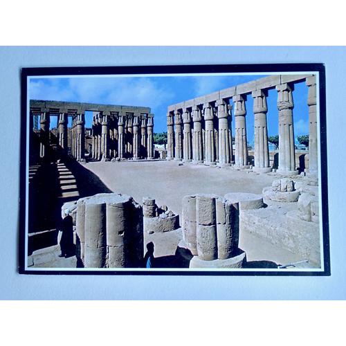 Ancienne Carte Postale Egypte. Temple De Louxor. Timbre 125 P. Egypte.
