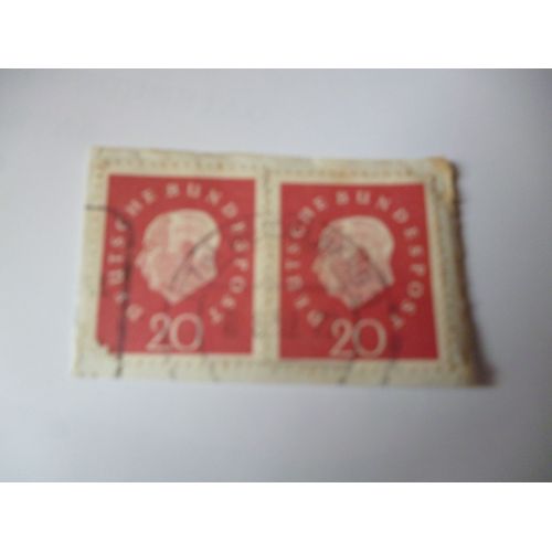 Timbre "Allemagne :Lot De Deux Timbres :Chancelier".