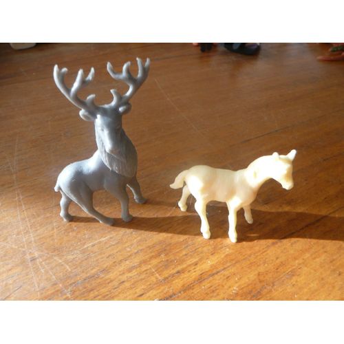 Lot D'animaux  La Roche Aux Fées