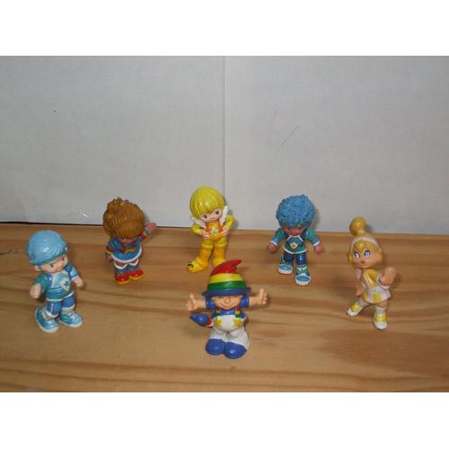 Lot Figurines Blondine Arc En Ciel