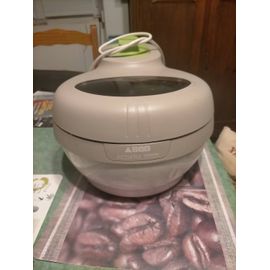 À vendre friteuse sans huile Actifry essentiel Seb très peu servi en parfait état