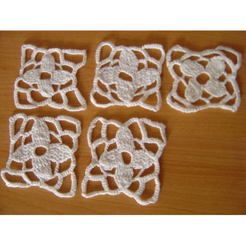 5 Fleurs En Coton Blanc
