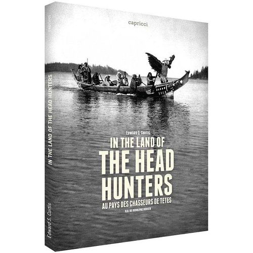 In The Land Of The Head Hunters - Au Pays Des Chasseurs De Têtes