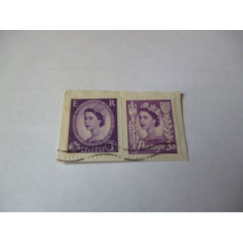 Timbres "Royaume Uni :Queen Elisabeth:1 Er Et 1 Avec Le Sceptre Royal."