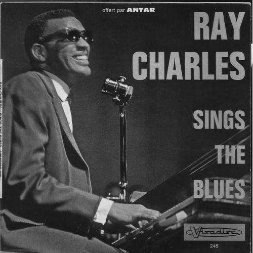 Sings The Blues : Walkin' And Talkin' - I'm Wonderin' And Wonderin' / I Found My Baby There - Goin' To The River