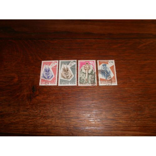 4 Timbres Oblitérés De Haute-Volta N°71, 73, 86 Et 87 Y&t. (1960).  Masques.