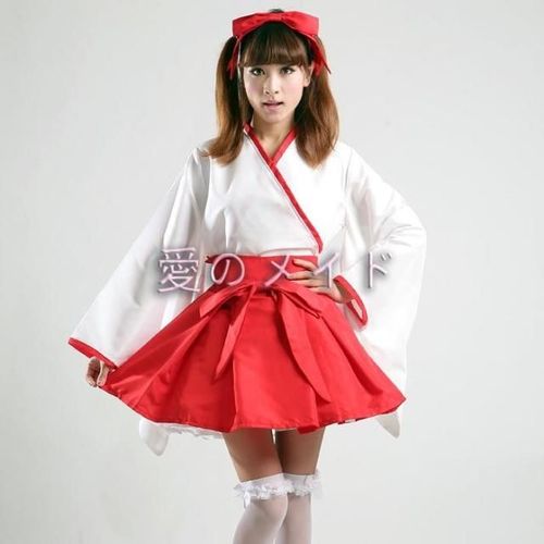 Déguisement Cosplay Maid Soubrette Servante Lolita Miko Inuyasha Kawaii Mignon Convention Idol Anime Manga Otaku Café Japon Black Sugar Boutique Mode Asie Cosplay Uniforme Scolaire Sailor Fuku Paris