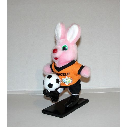 Lapin Duracell Fifa World Germany 2002 Figurine  Sur Socle 17cm