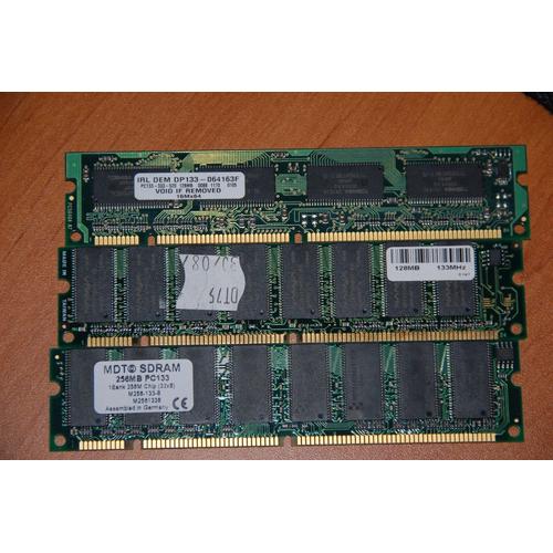 SDRAM PC 133 128mo IRL DP133 Toshiba/nanya