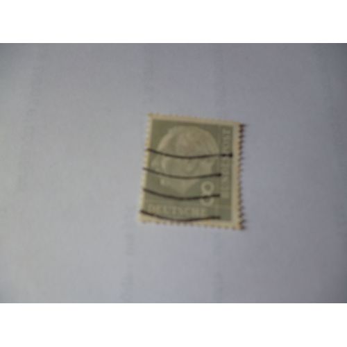 Timbre "Allemagne ::Deutsche Bundespost : 8."