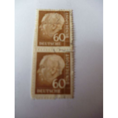 Timbre "Allemagne ::Deutsche Bundespost : Lot De Deux Timbres :60."