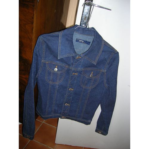 Blouson En Jean Jny Taille L 98% Coton 2% Élasthanne.