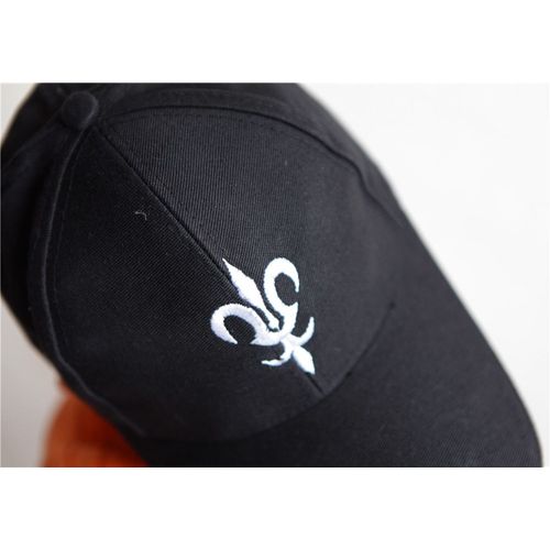 casquette fleur de lys