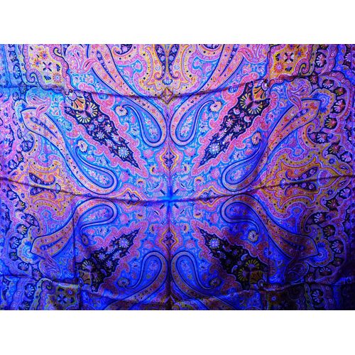 Foulard En Satin De Soie - Grand Carré (112cmx112cm) - Article Neuf - Collection Mode Haute Couture - 100% Pure Soie De Qualité Supérieure - Nouveautés.