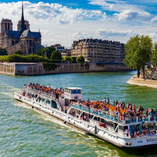 À La Découverte De Paris : Déjeuner Croisière Sur La Seine Pour 1 Adulte - Smartbox - Coffret Cadeau Gastronomie