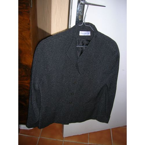 Veste Gregory Pat Taille 40 Polyester 94% Cupro 6%.
