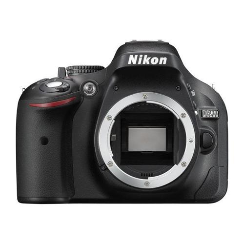 Reflex Nikon D5200 noir + Objectif AF-S VR DX 18-55 mm